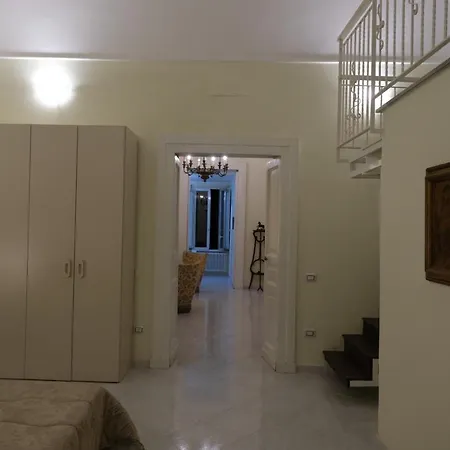 Flora Hotel 3*